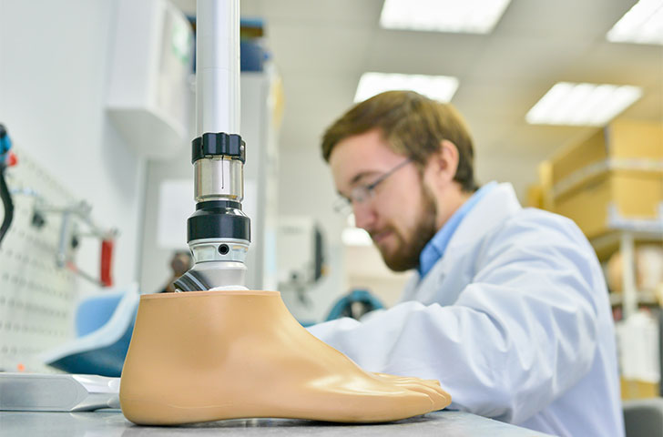 prosthetics-laboratory-2021-09-24-04-01-46-utc.jpg Prosthetics labratory testing a proesthetic foot